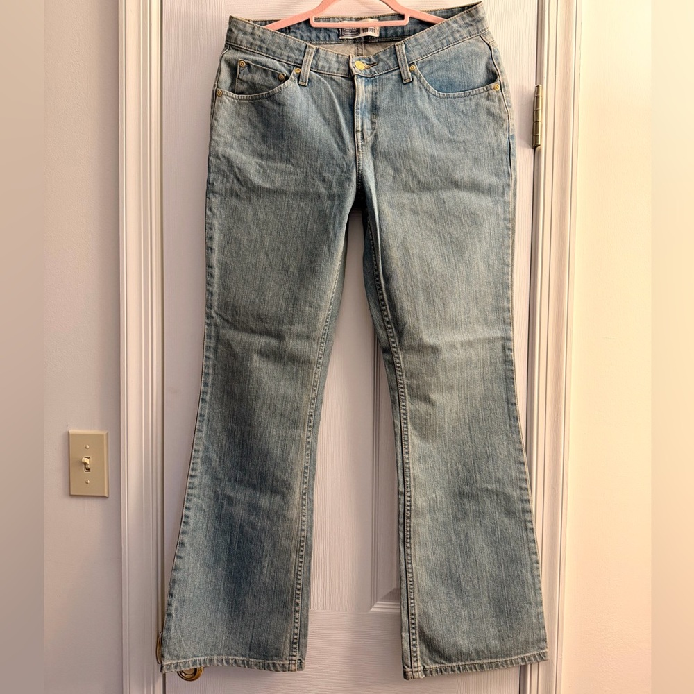 NWOT Women’s Levi Strauss Signature Low Rise Bootcut Jeans Misses Size 8 Blue - Picture 2 of 8